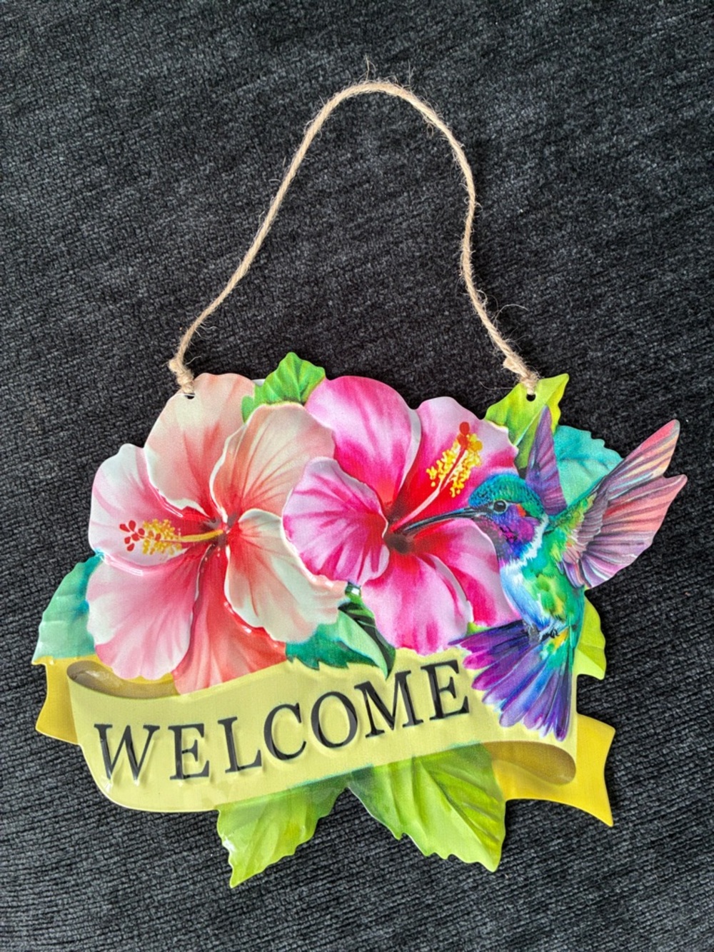 NWT- Hibiscus Floral 🌺 Metal Welcome Sign with Beautiful Hummingbird - Picture 8 of 11